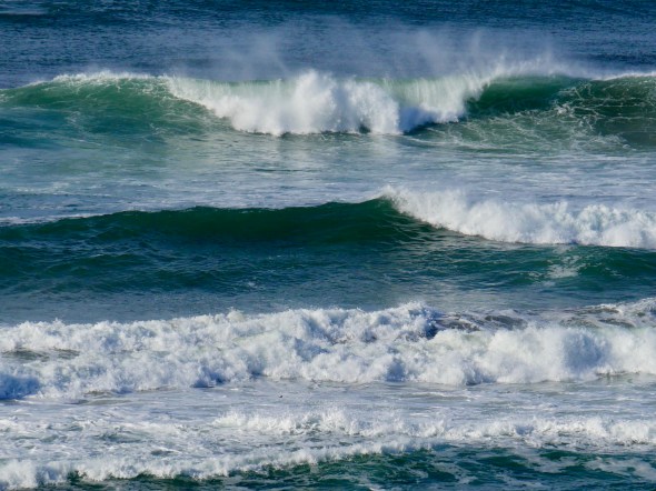 waves breaking in surf zone